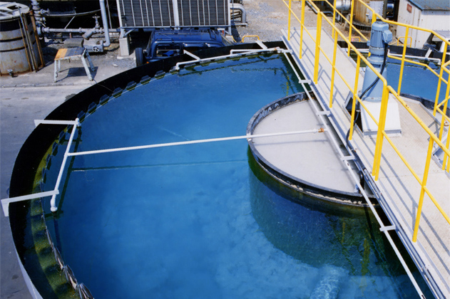 工場排水処理施設